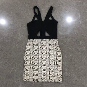 Bebe dress